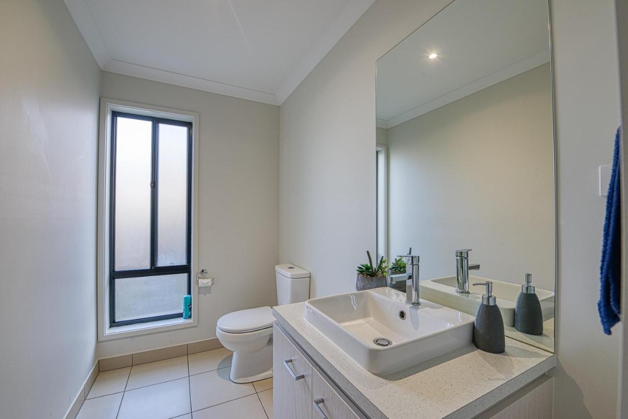 Seabreeze Haven -wifi, Netflix, Pet Friendly House Holiday home